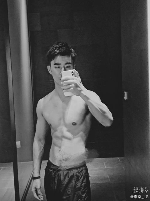李燊