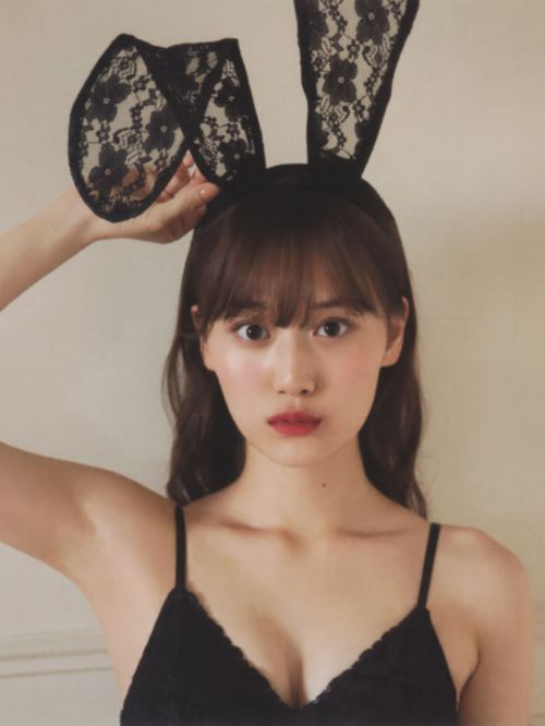 山下美月