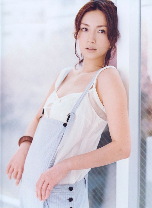 长谷川京子