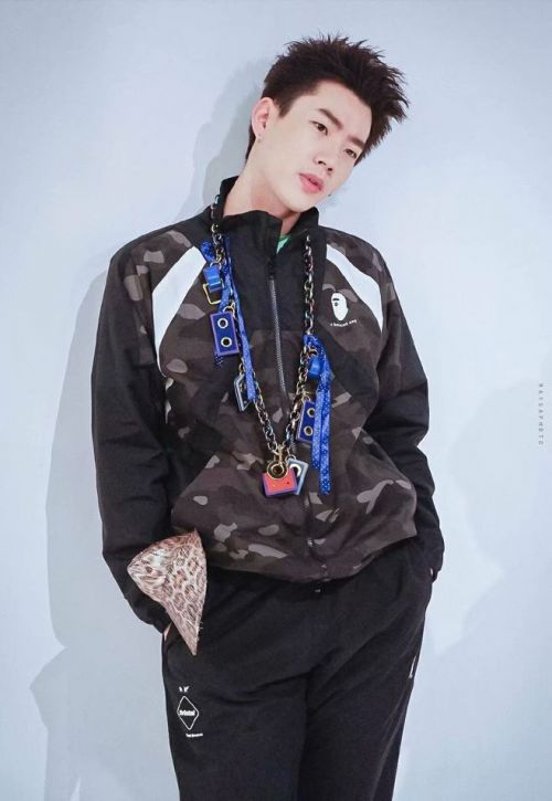 钟朋·阿卢迪吉朋