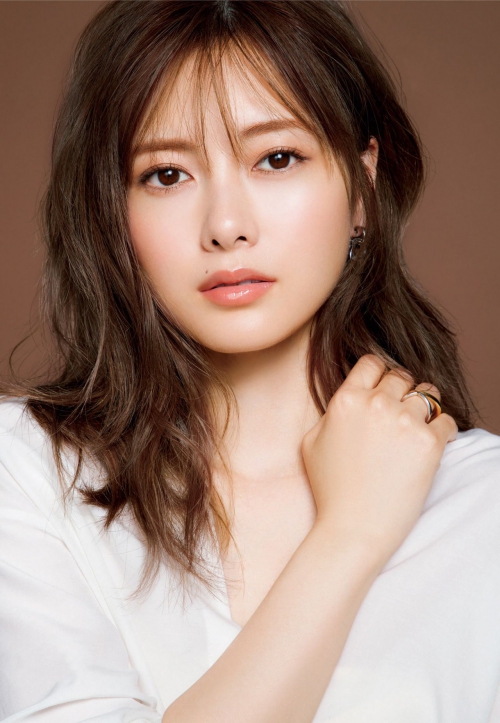 白石麻衣