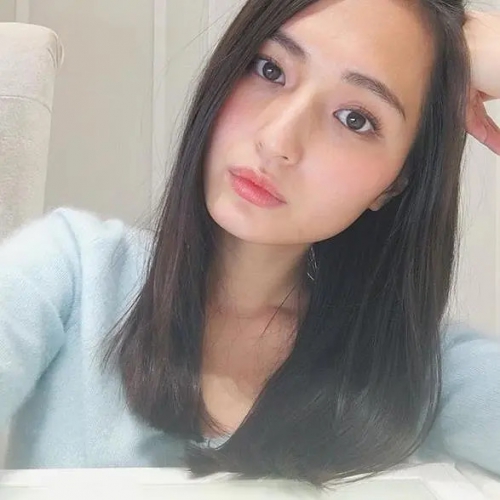 山贺琴子