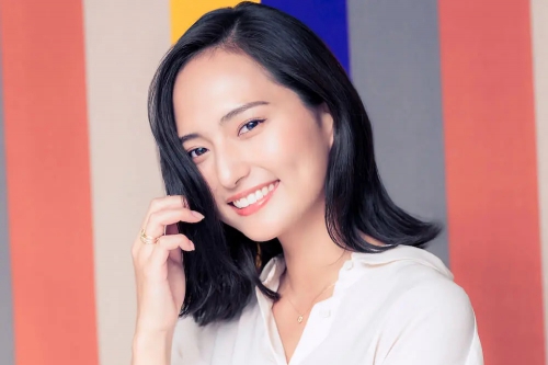 山贺琴子