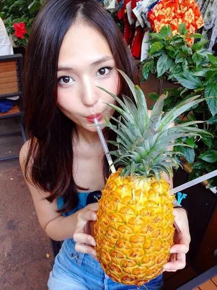 山贺琴子