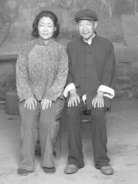 李雪健