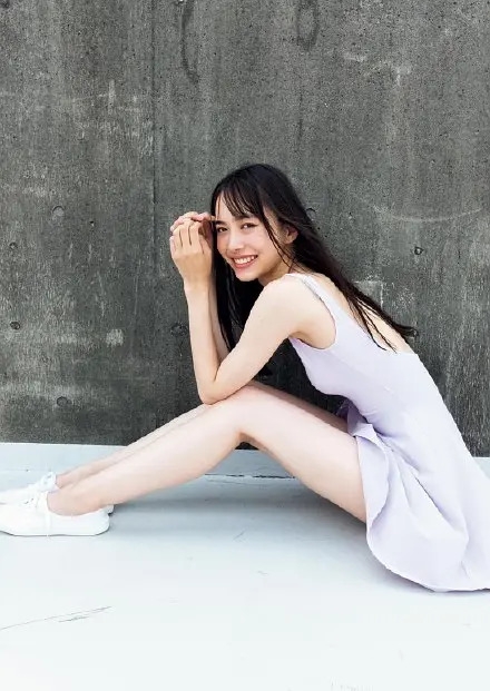 井桁弘恵