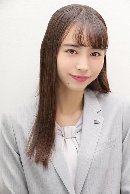 井桁弘恵