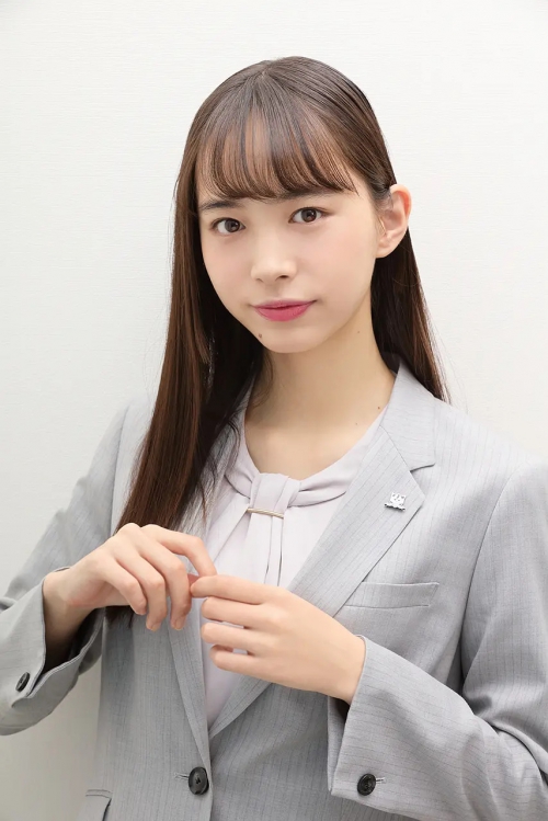 井桁弘恵