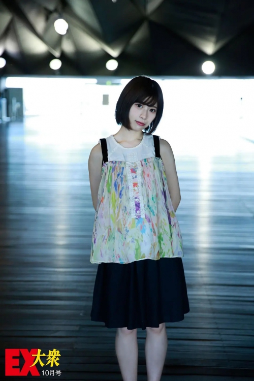 东村芽依