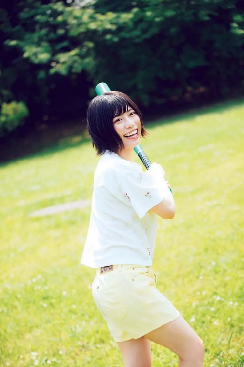 东村芽依