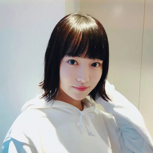 小川纱良