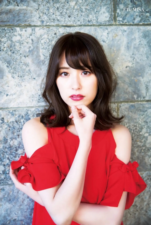卫藤美彩