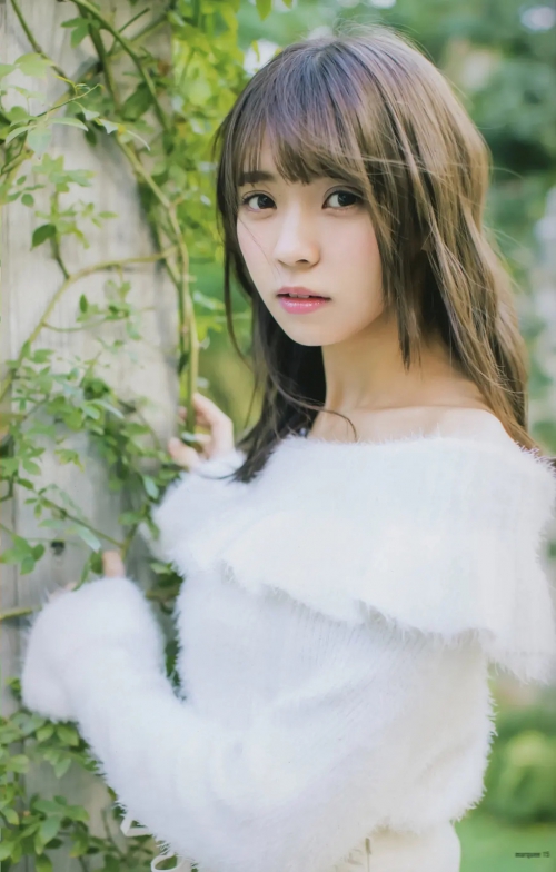 小林由依