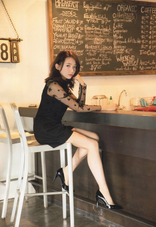 佐藤诗织