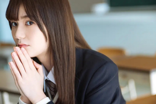 松平璃子