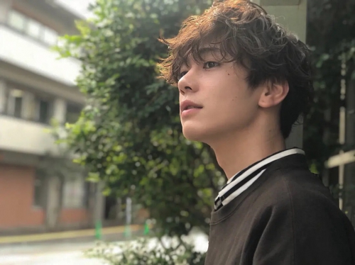 内藤秀一郎