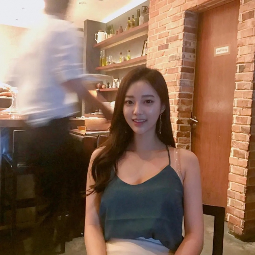 韩素恩