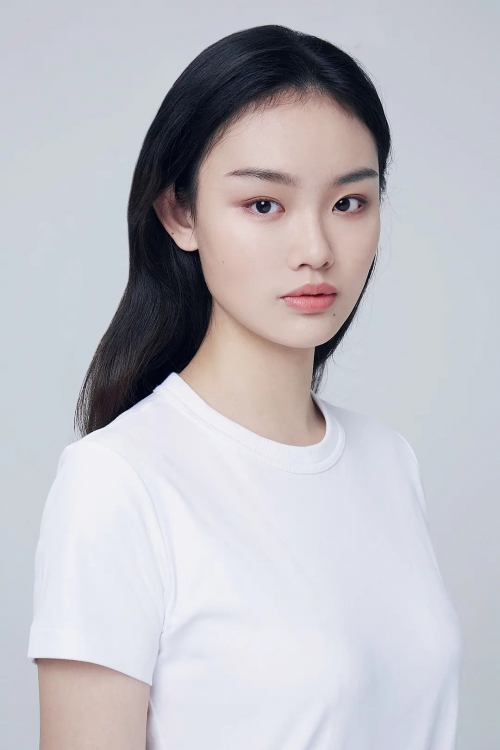 戴何嘉琦