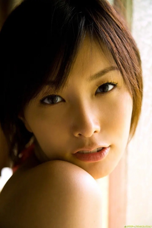 长泽奈央