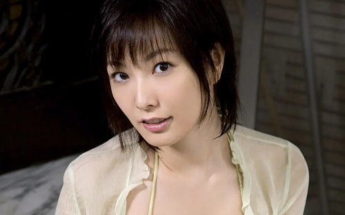 长泽奈央