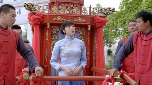 乱世丽人行