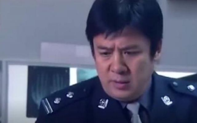生死锐变:美女验尸竟遇到变性人,现场好尴尬!