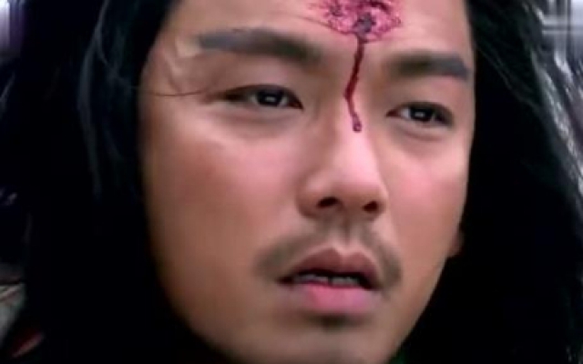 一代枭雄萧峰，自刎谢罪，他死了伤心的是一群人！
