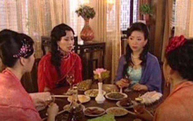 女子为了得到男子的心，真的是什么法子都做了，不料男子柴油不进
