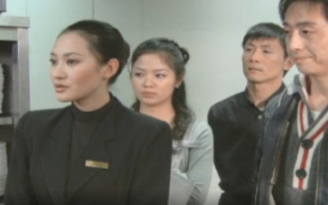 大城市小浪漫：员工都不承认拿客户戒指，只用一碗水，凶手抓到了
