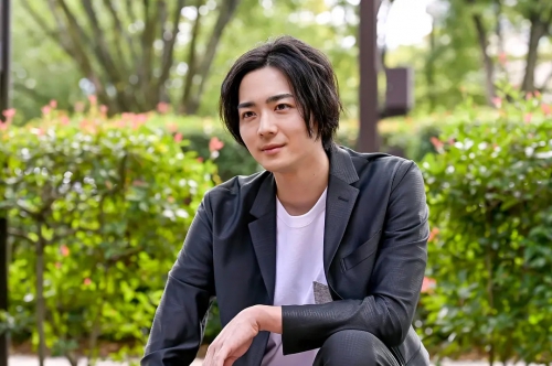 只是文件上为男性 