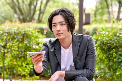 只是文件上为男性 