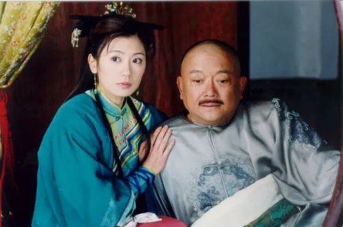 布衣天子
