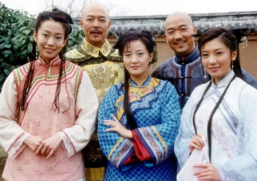 布衣天子
