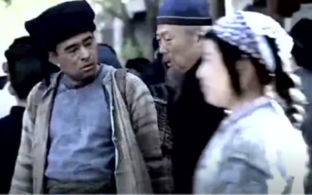 猎户五哥救下了患有丹毒的吴明泰，山民却执意要烧死他