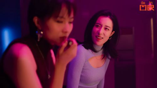 总是搞砸的单身女人迪亚！