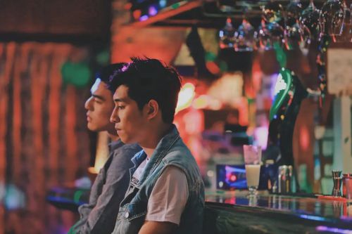 红色气球