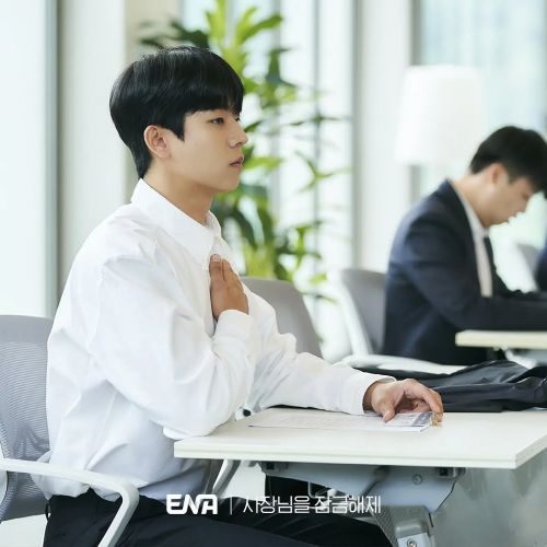 我把社长解锁了