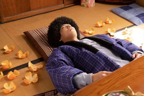 爆炸头田中 アフロ田中