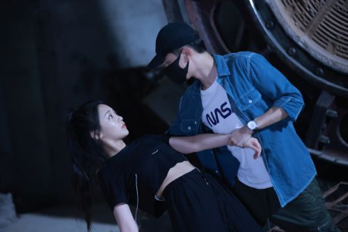 我的23岁美女邻居