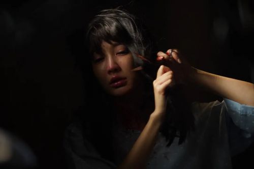 黑色贞洁