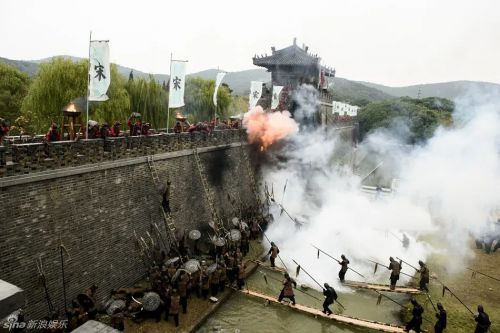 惊天岳雷