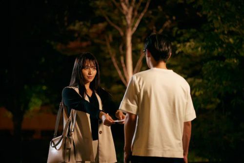 对讲机响起的时候 インターホンが鳴るとき