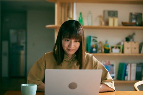 对讲机响起的时候 インターホンが鳴るとき